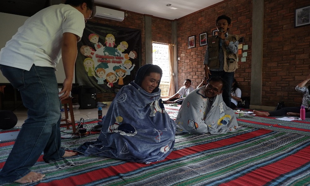 Mengintegrasikan Literasi Iklim di Kelas: Lokakarya Penguatan Pemahaman Guru tentang Keadilan Iklim dan Hak Anak